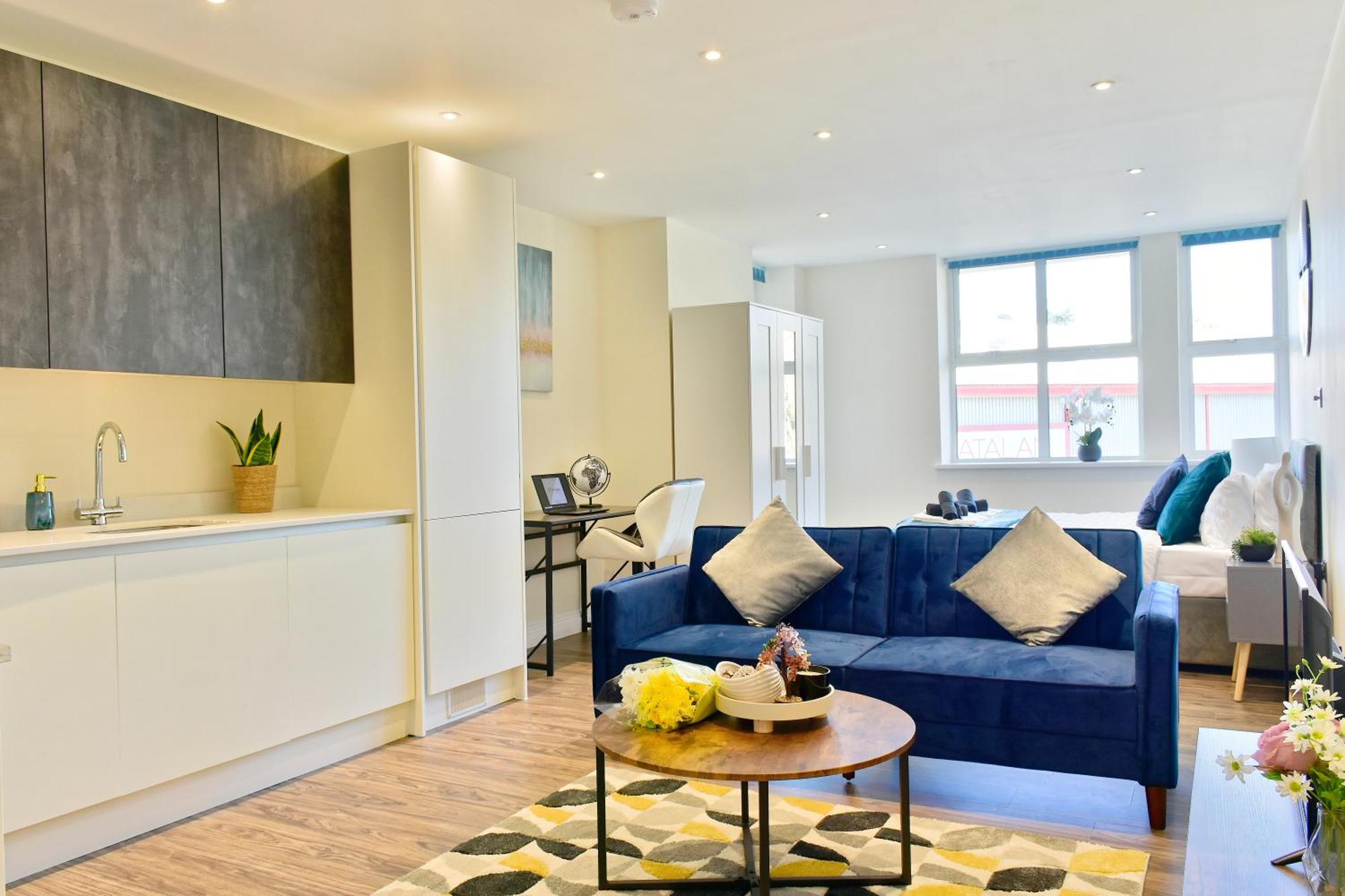 Stunning Near Citycentre & Oracle * Reading
